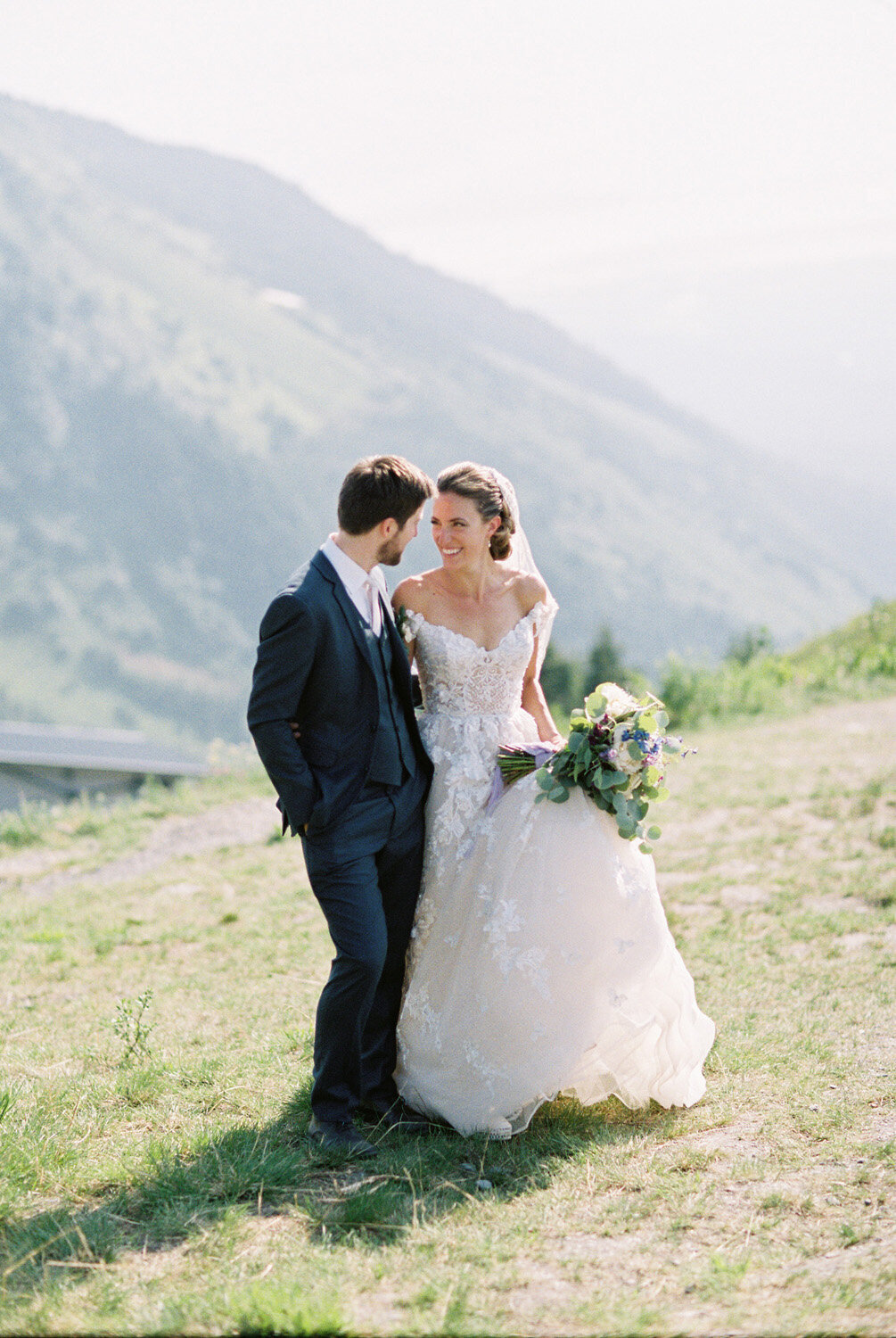 Alaska_Wedding_Elopement_CorinneGraves_1069