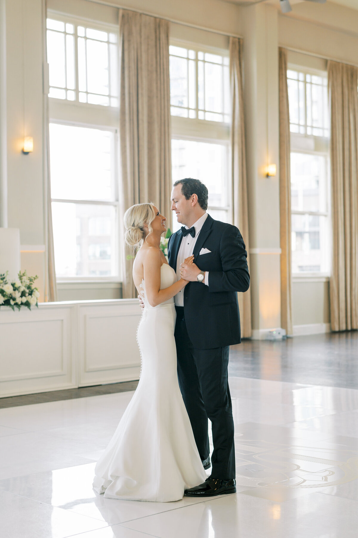 Dallas_Wedding_Photographer_Bethany_Erin_Photography_Allyson&Jack_Wedding-884