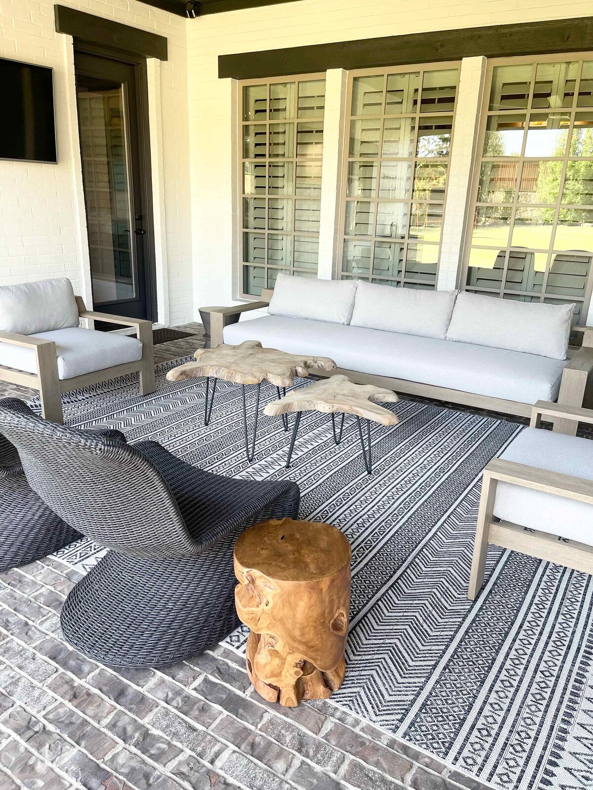 Home space planning and interior design services that optimize layouts, enhance functionality, and create aesthetically pleasing environments tailored to your lifestyle and needs.