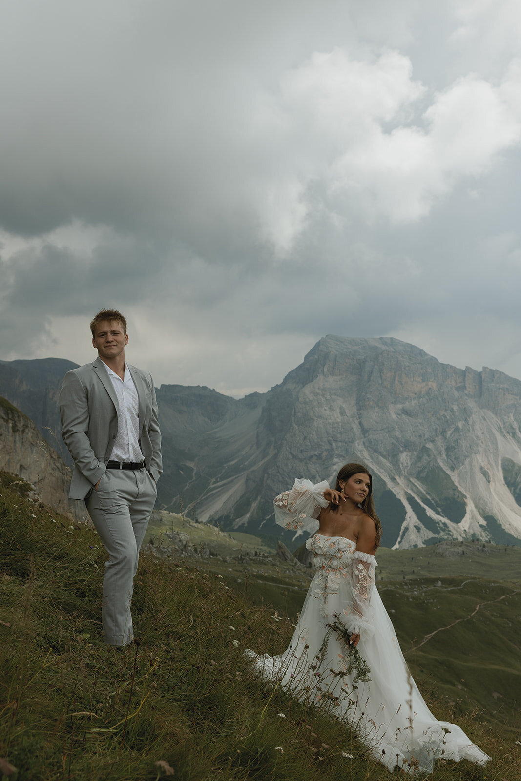 destination-wedding-elopement-photographer-italy-dolomites-seceda-documentary-tanya-davids-photo-film-116