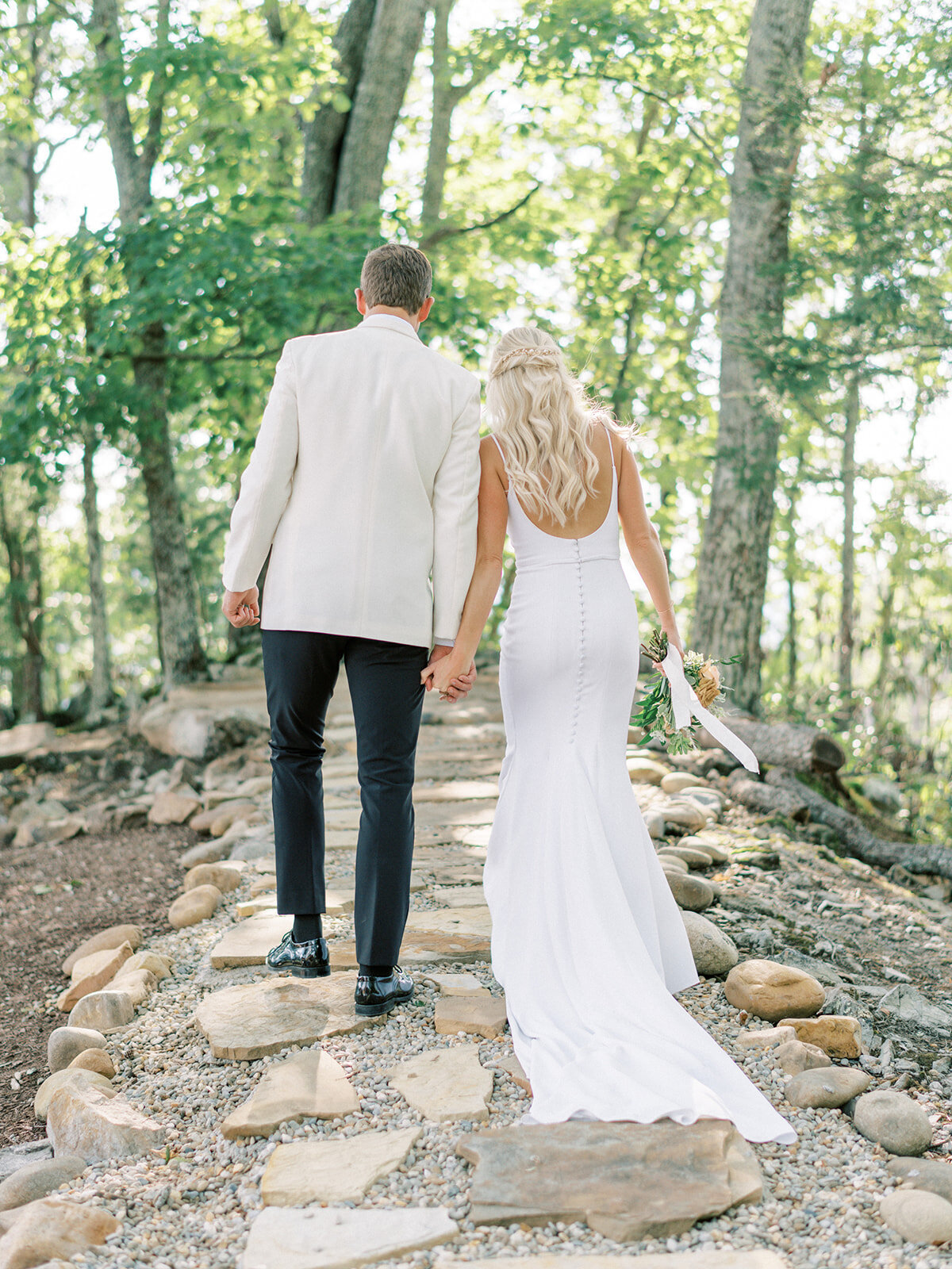 smoky-mountain-wedding-venues-magnolia-photography