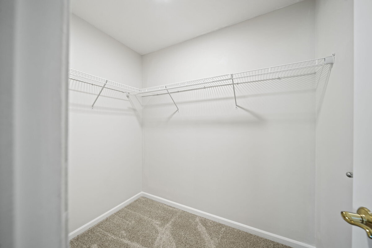 61-web-or-mls-A7404521