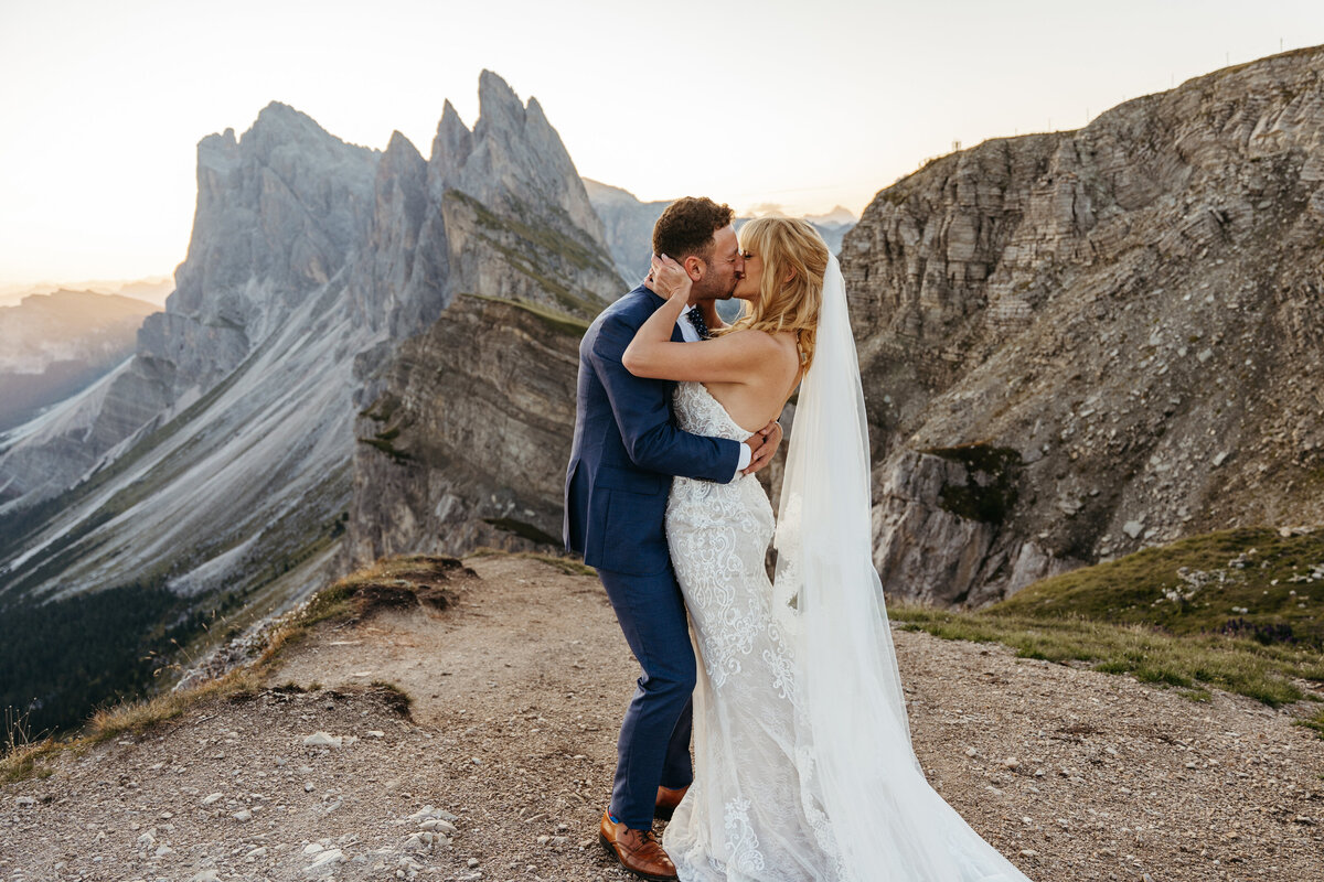 Dolomites Micro Wedding Shawna Rae Photography-8
