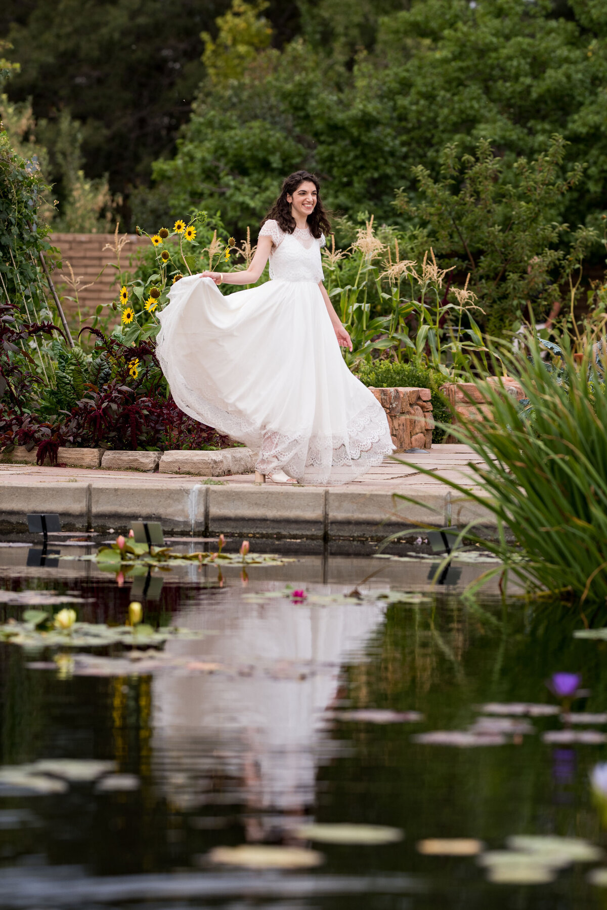 denver botanic gardens wedding photographers _ bride _ denver wedding photographers