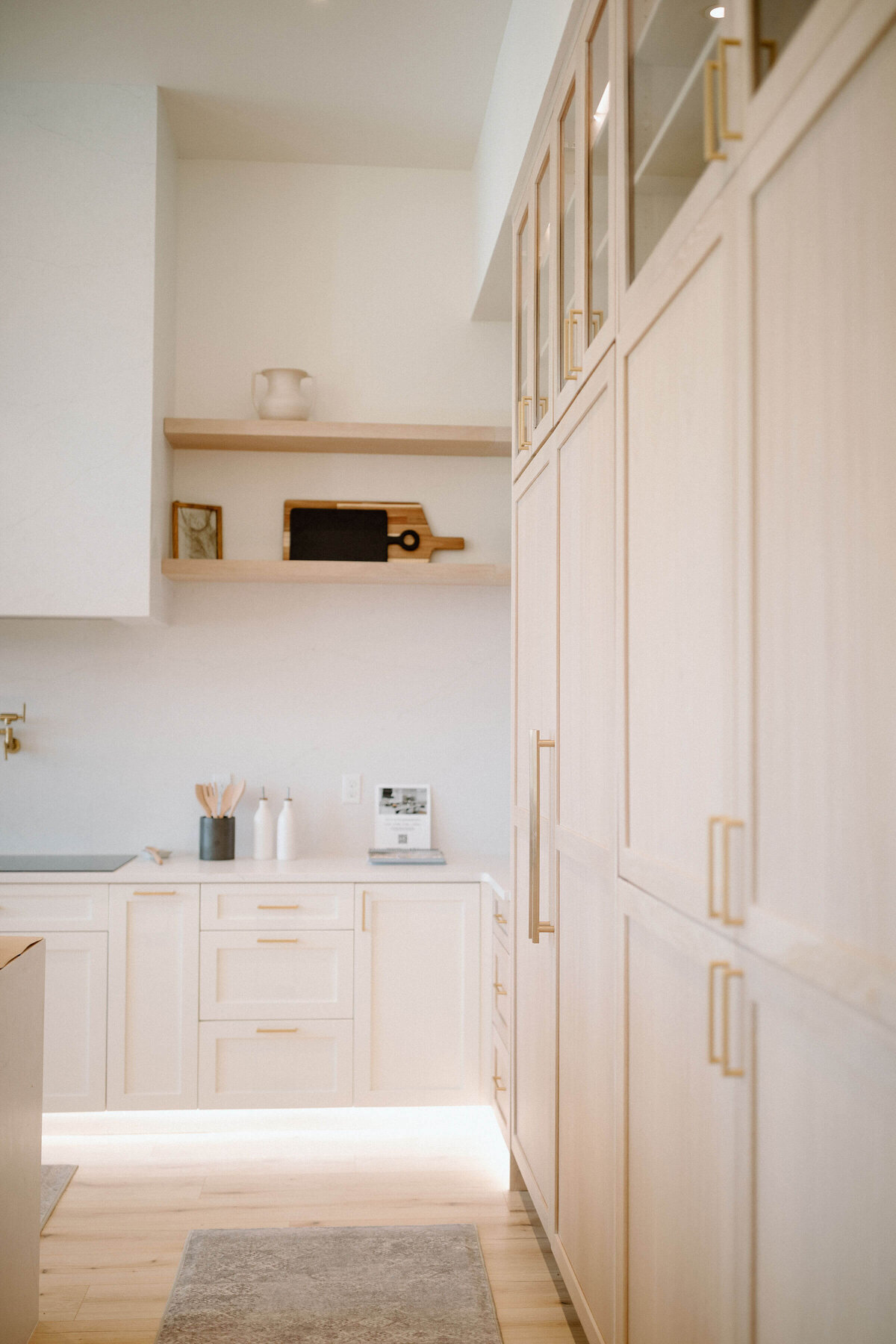 pantry-thevista-residential-pnc