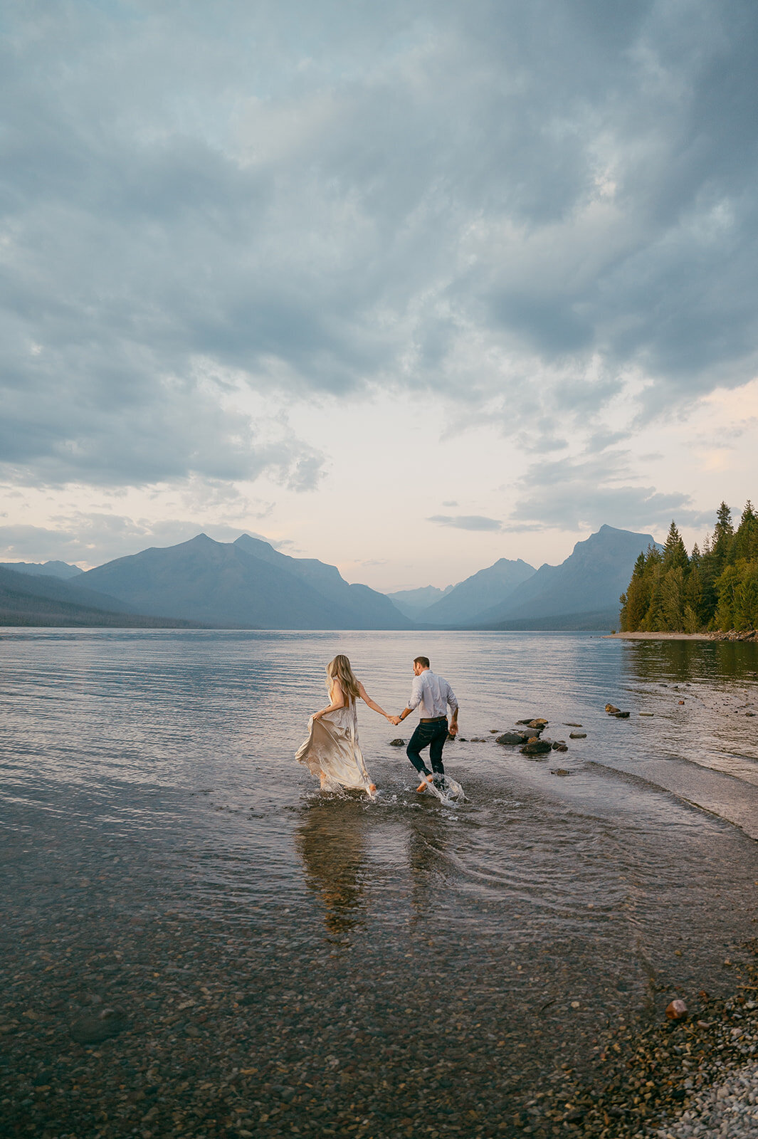 vintage-hollywood-glacier-national-park-elopement-presley-gray-photo1518