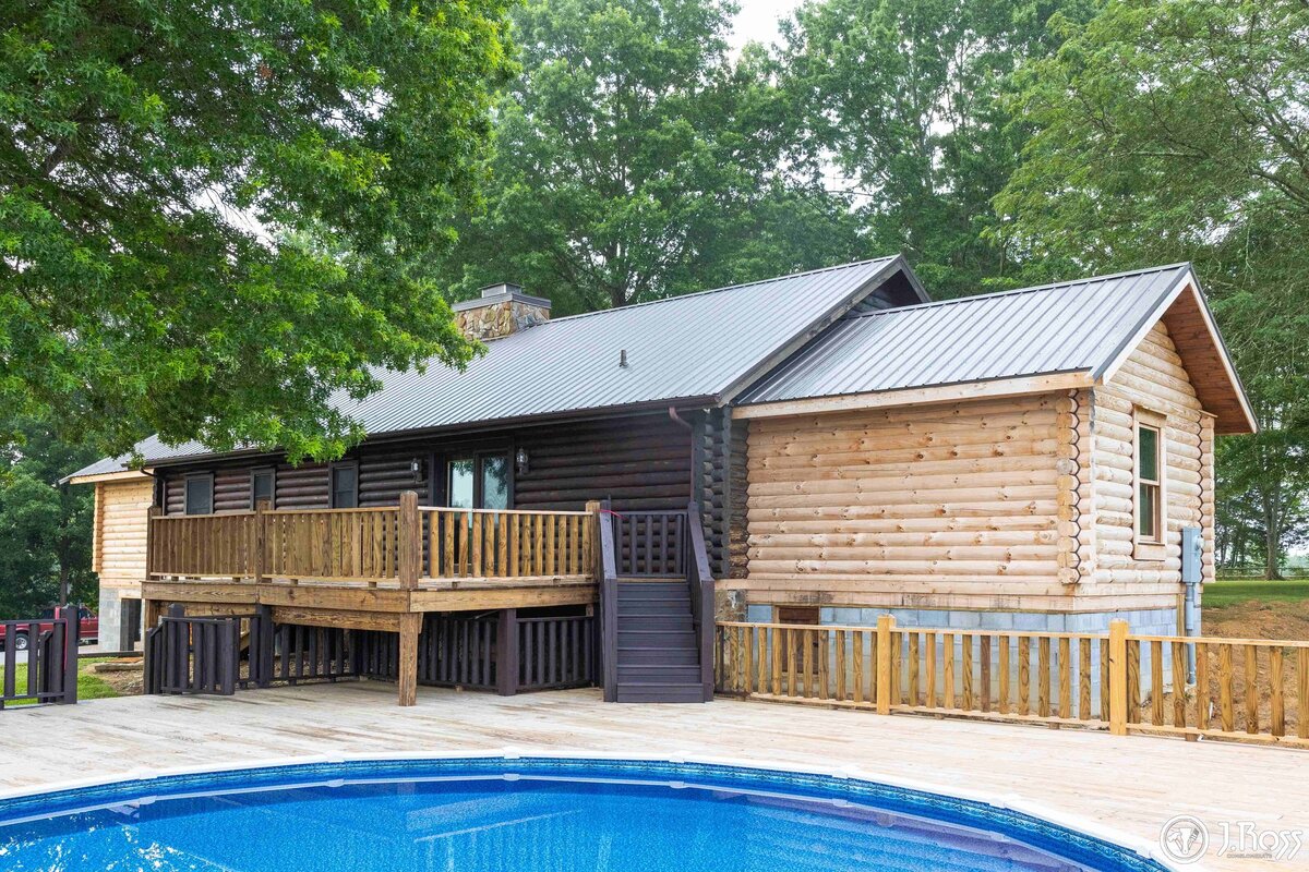 LOG-HOME-STAINING-JOHNSON CITY-JROSS-18-min