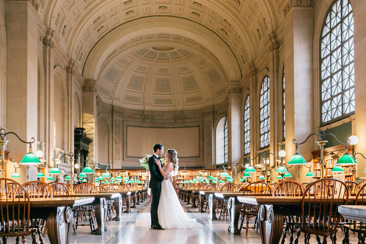 The-Boston-Public-Library-Wedding-Taylor-and-Joe-Emily-Wren-Photography-069