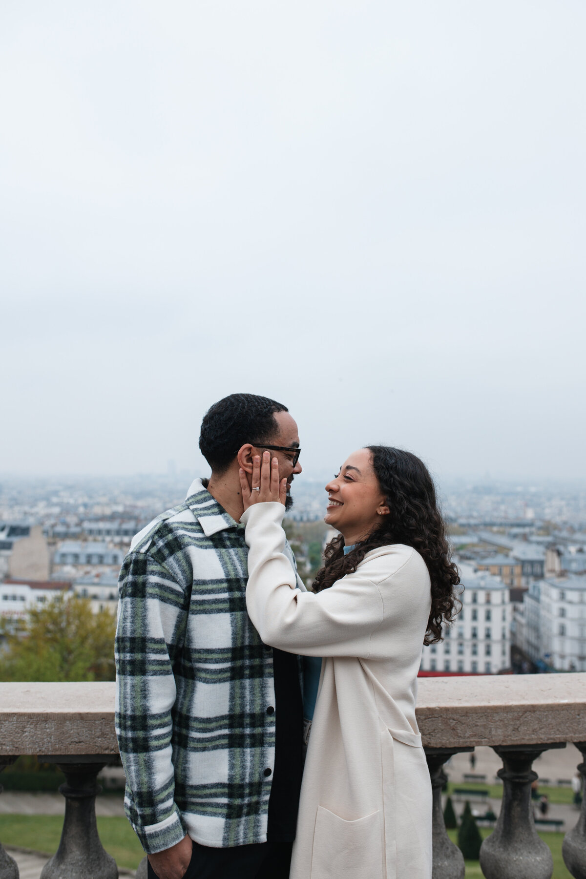 Couple Photoshoot in Paris
