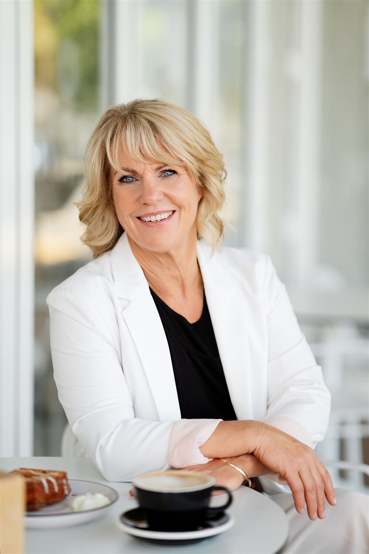 Rhonda Maughan-106407_websize