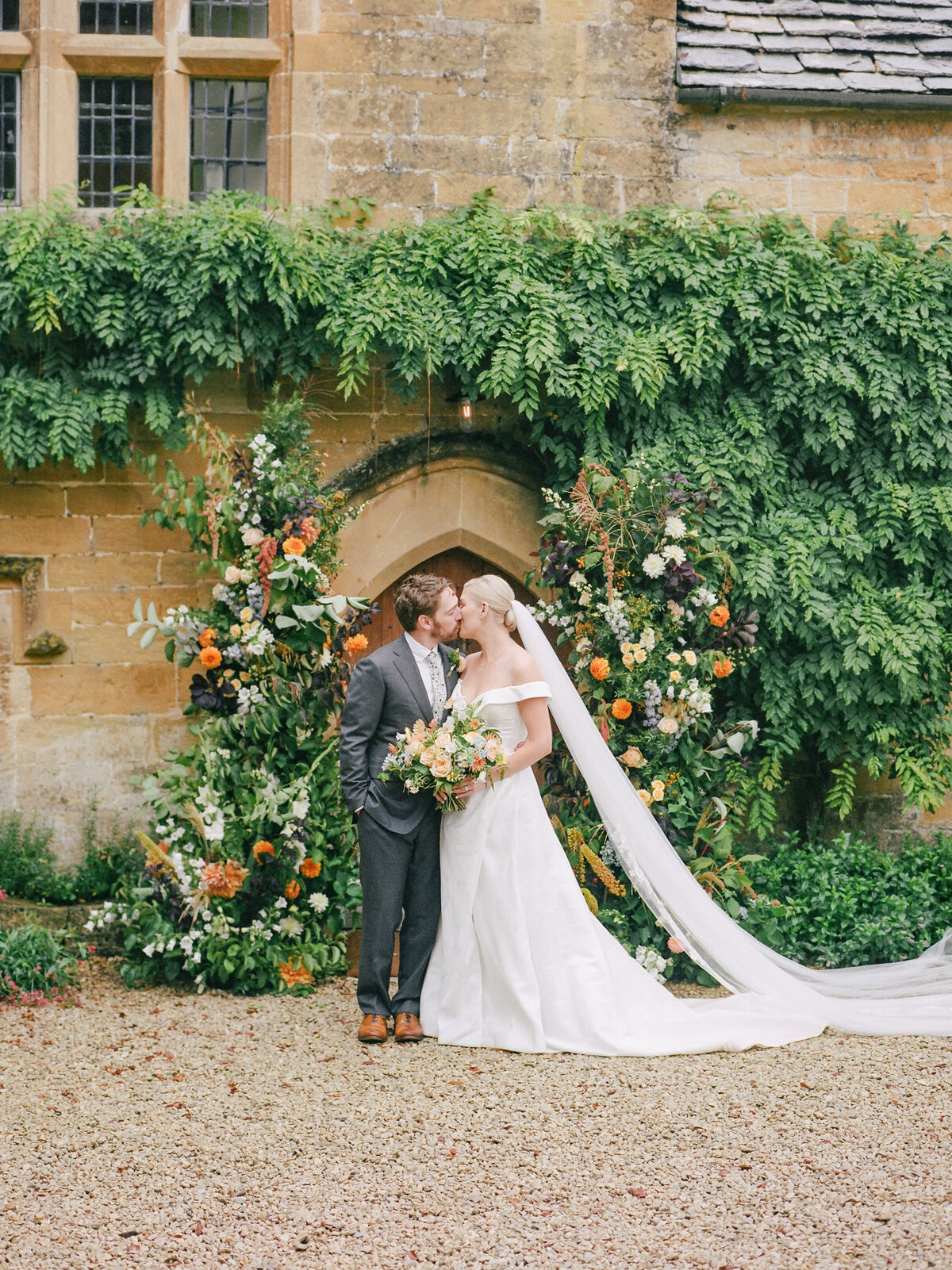 temple-guiting-manor-wedding-153
