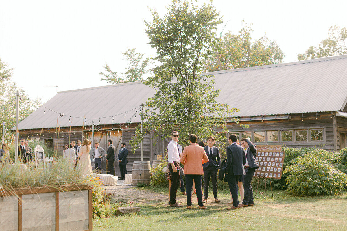 toronto-wedding-photographer-compass-rose-suites-christine-lim-023