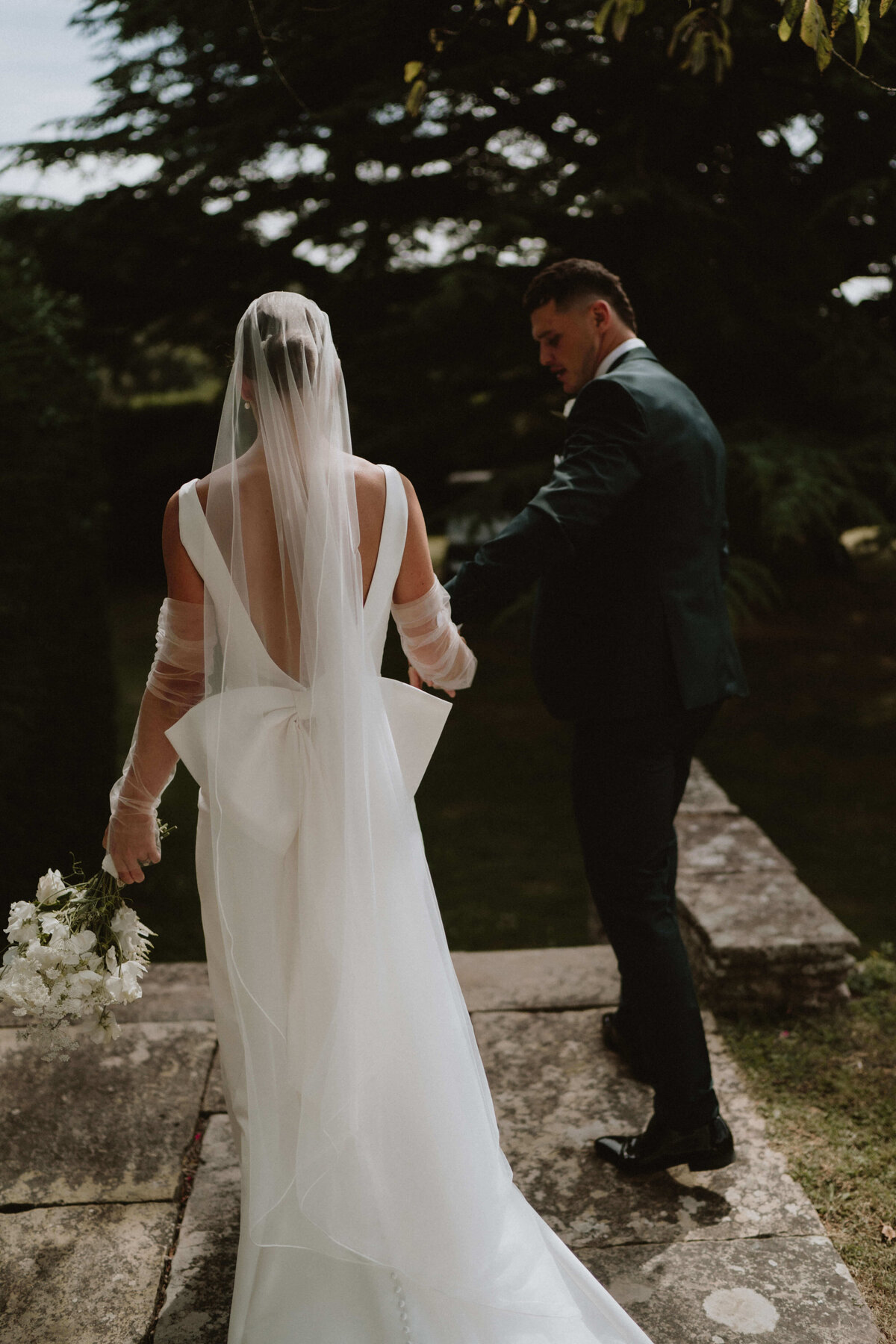 Izzy-and-James-Brinsop-Court-Wedding-Flowers-Issy-And-Bella-Florist-Herefordshire-Danielle-and-Steve22