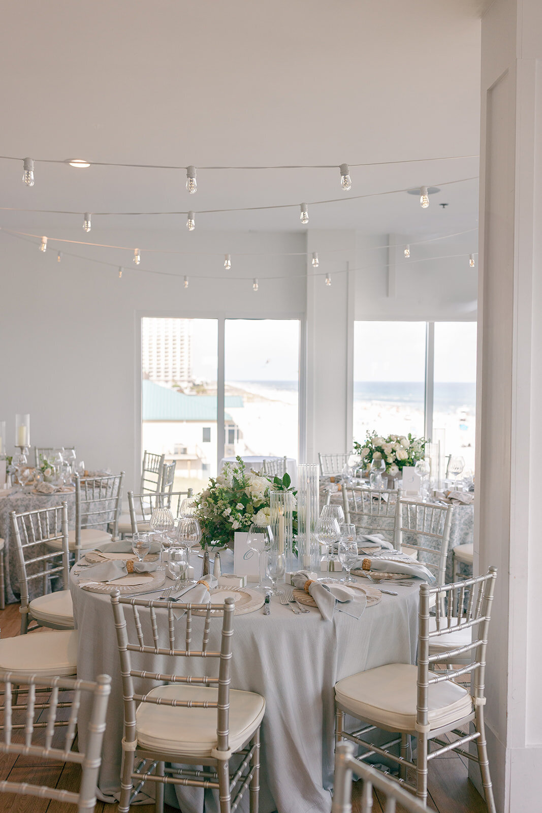 CurioTablescape_Pier Suite Room