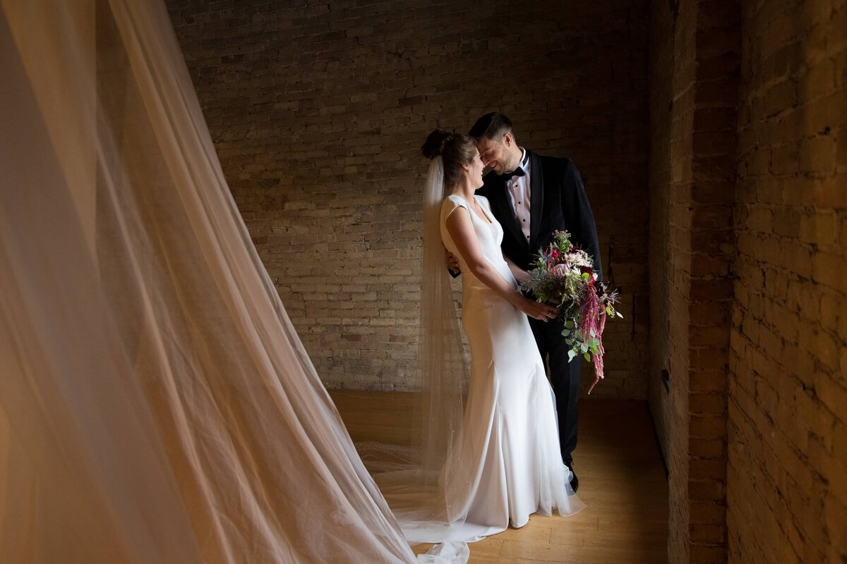 Colorado-Wedding-Photographer-Romantic-Mountain-Wildflower-Weddings-13