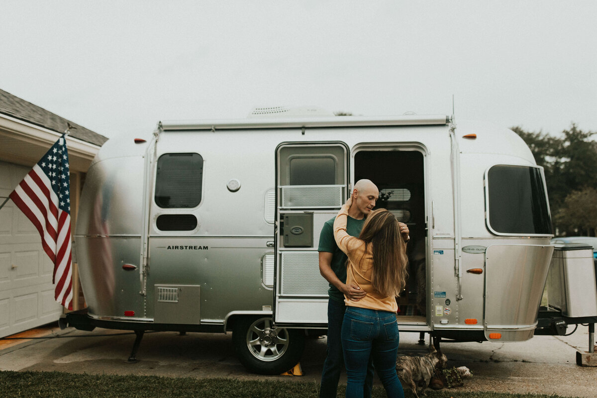 new-orleans-airstream-engagement-1