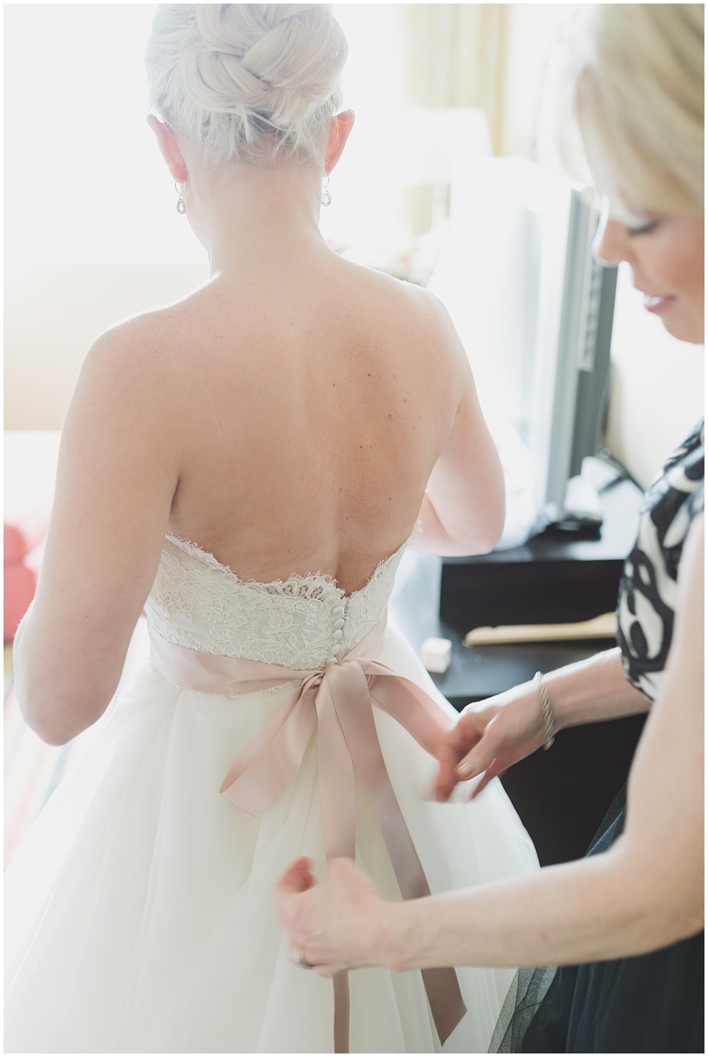 Ritz-Charles-Garden-Pavilion-Wedding-Stacy-Able-Photography-Jessica-Dum-Wedding-Coordination_photo_0003