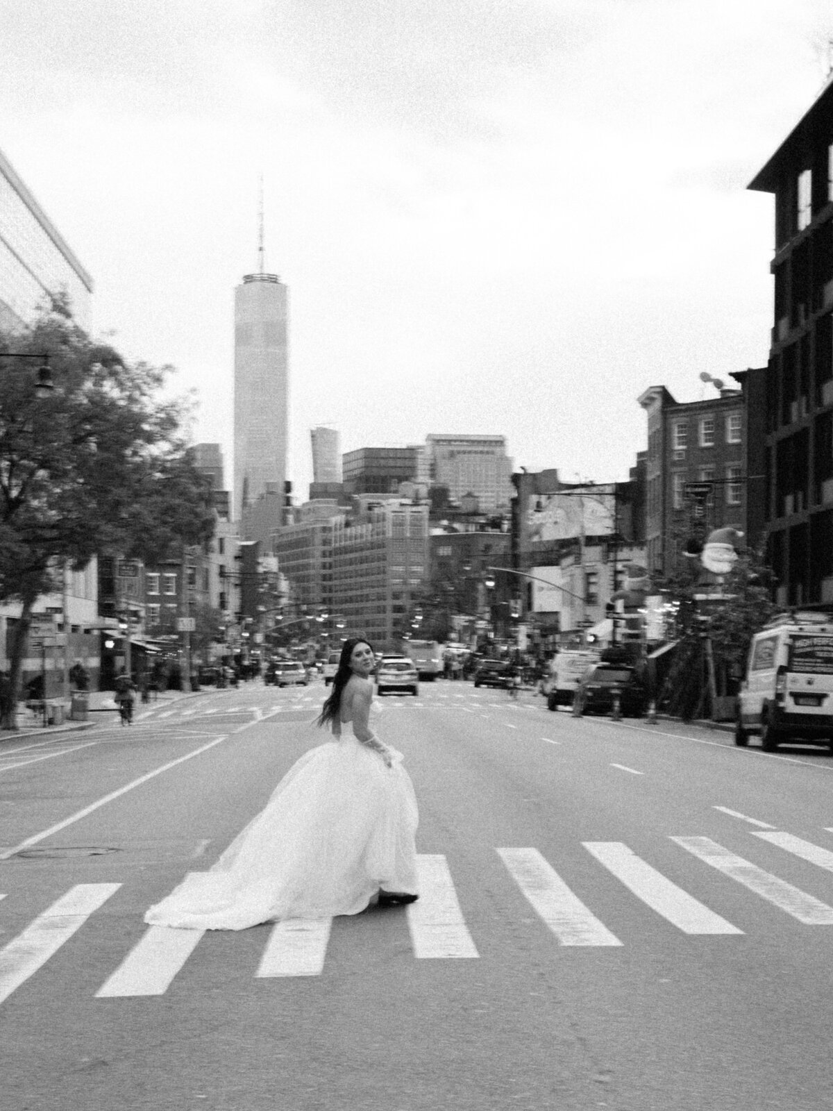 bride in nyc crosswalk