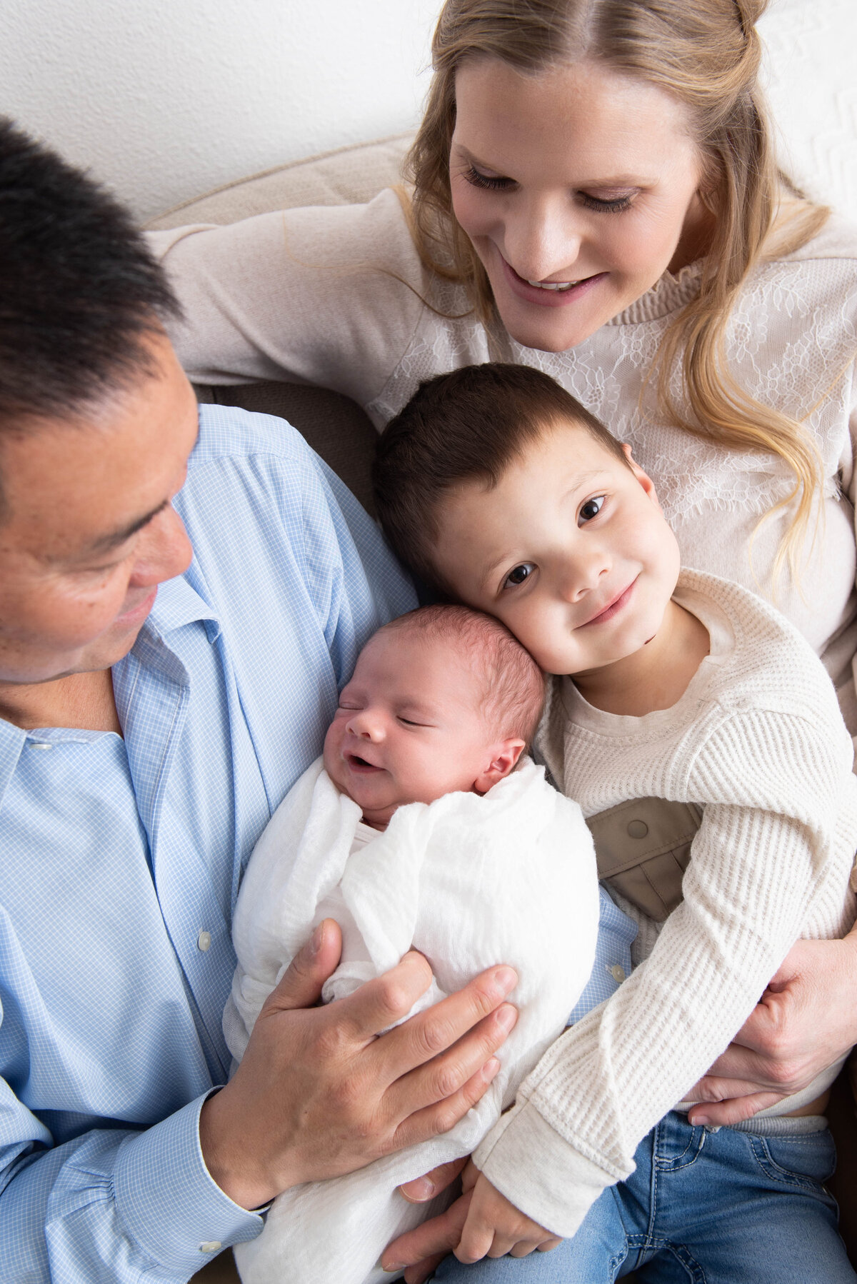 Family photography with newborn-33-14