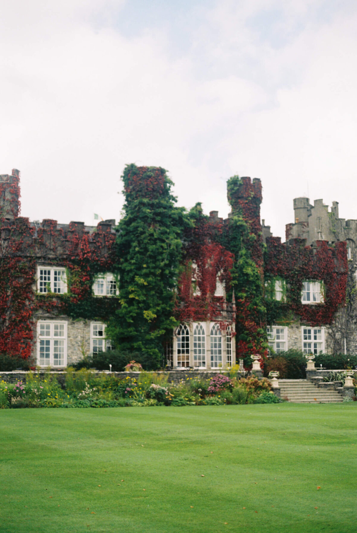 luttrellstown-castle-wedding-ireland-by-jayce-keil-8