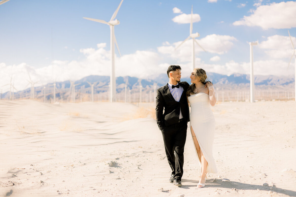 palm-springs-windmills-engagement-photo-session-brenda-nunez-photography-8