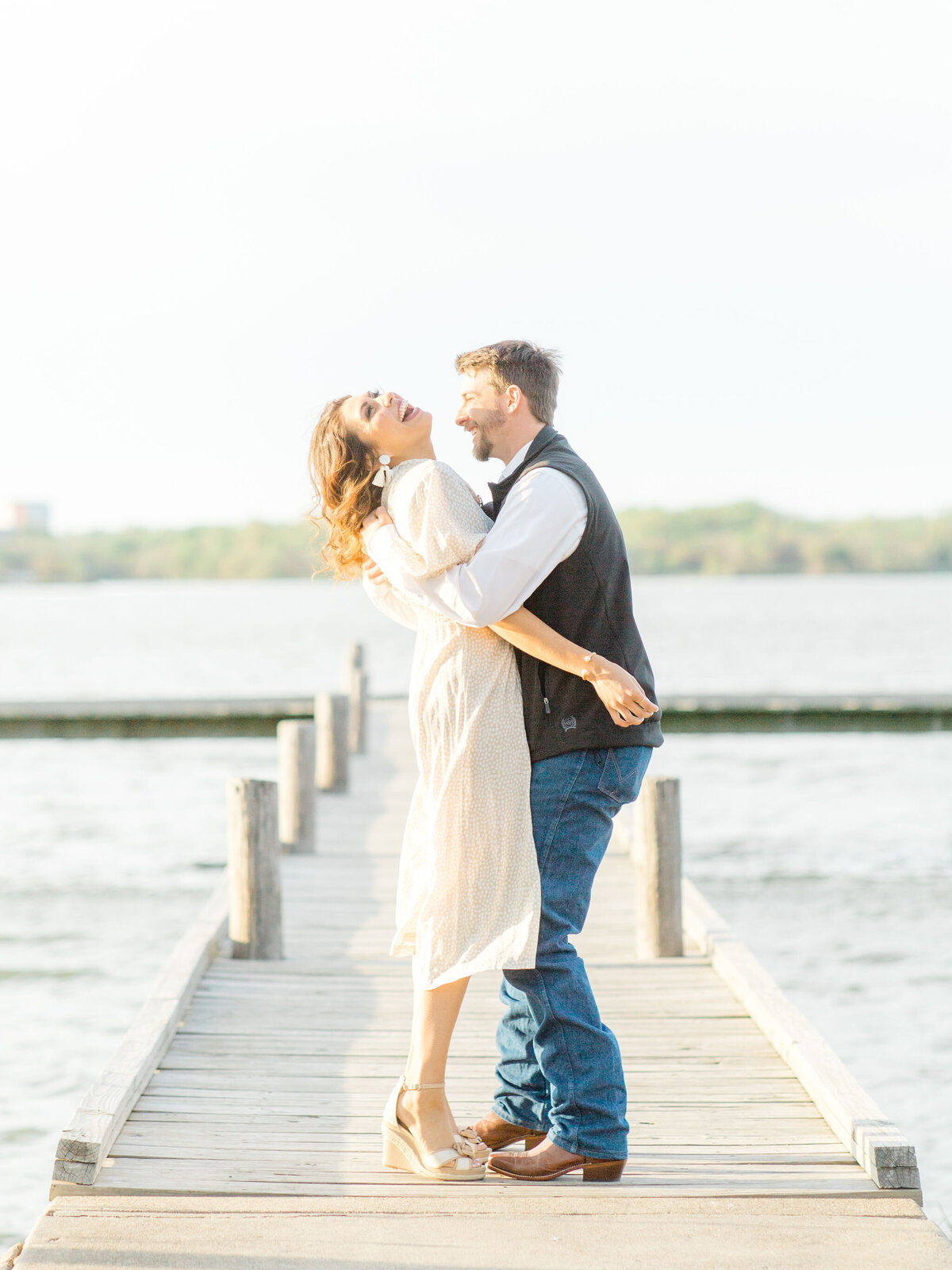 Brittany&CodyWhiteRockLakeDallasTexasEngagement11