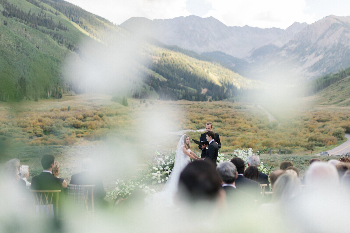 Pine_Creek_Cook_House_Luxury_Aspen_Wedding_by_Diana_Coulter-87