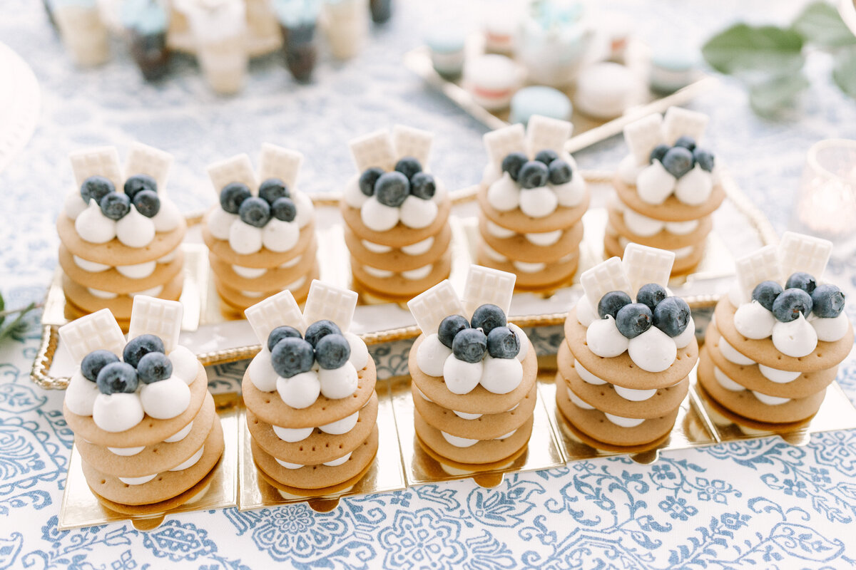 bridal-shower-dessert-table-springfield-country-club-3