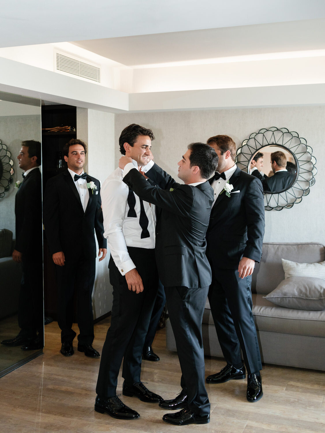 Chic-Island-Art-And-Taste-The-Residence-Wedding-019