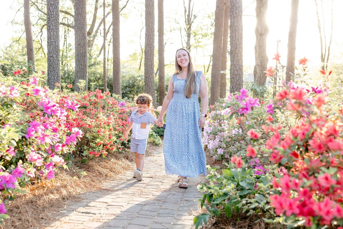 Raleigh-NC-spring-Mini-Session-Magnolia-and-Grace-Photography-Co-AmyB# (1)-4