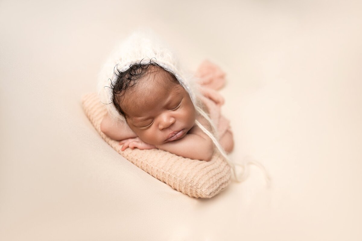 06_11_2024_LillianNewborn-studio-126_WEB