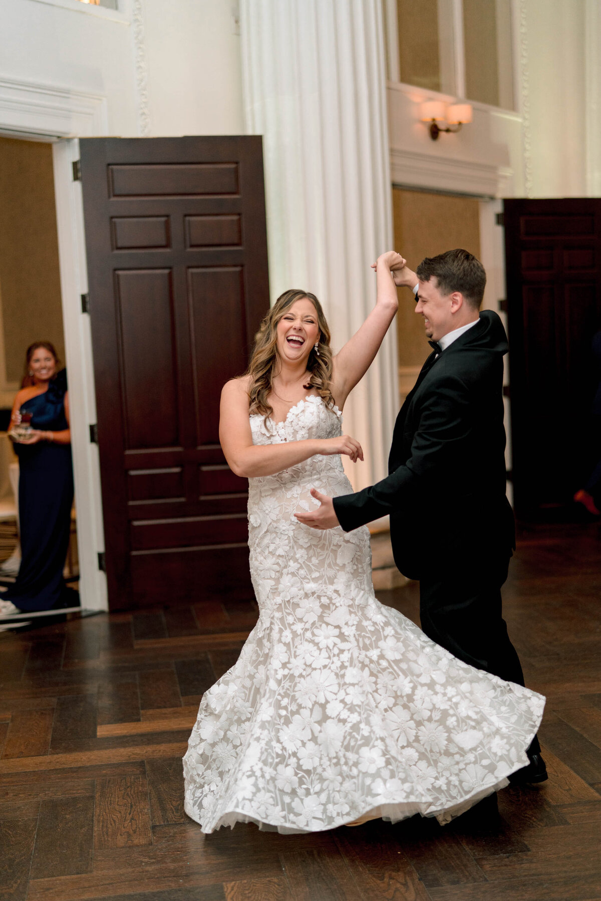 MargaretJames_PittsburghWeddingPhotographer-70