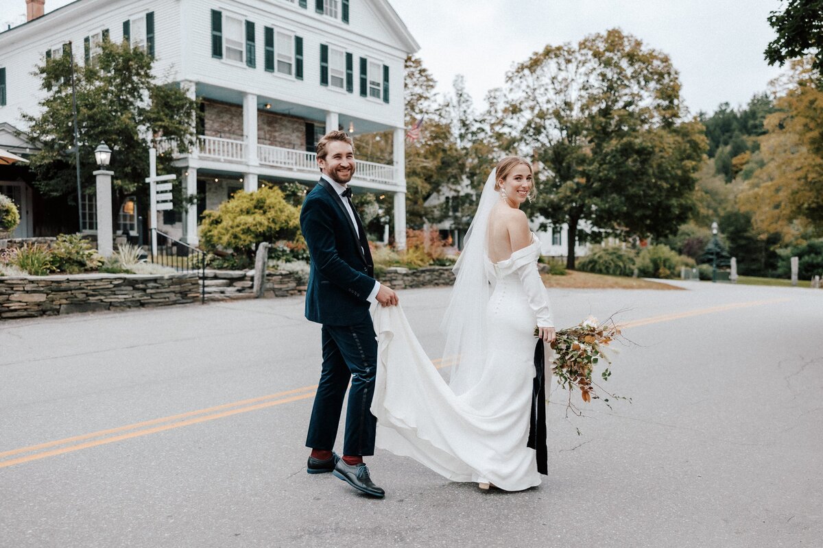 new-england-wedding-photographerluna-munn-photography-wedding-grafton-inn-vermont-cailtin-august1232