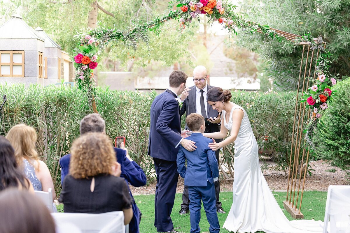 Hyatt-Regency-Scottsdale-Resort-Gainey-Ranch-Wedding (51)