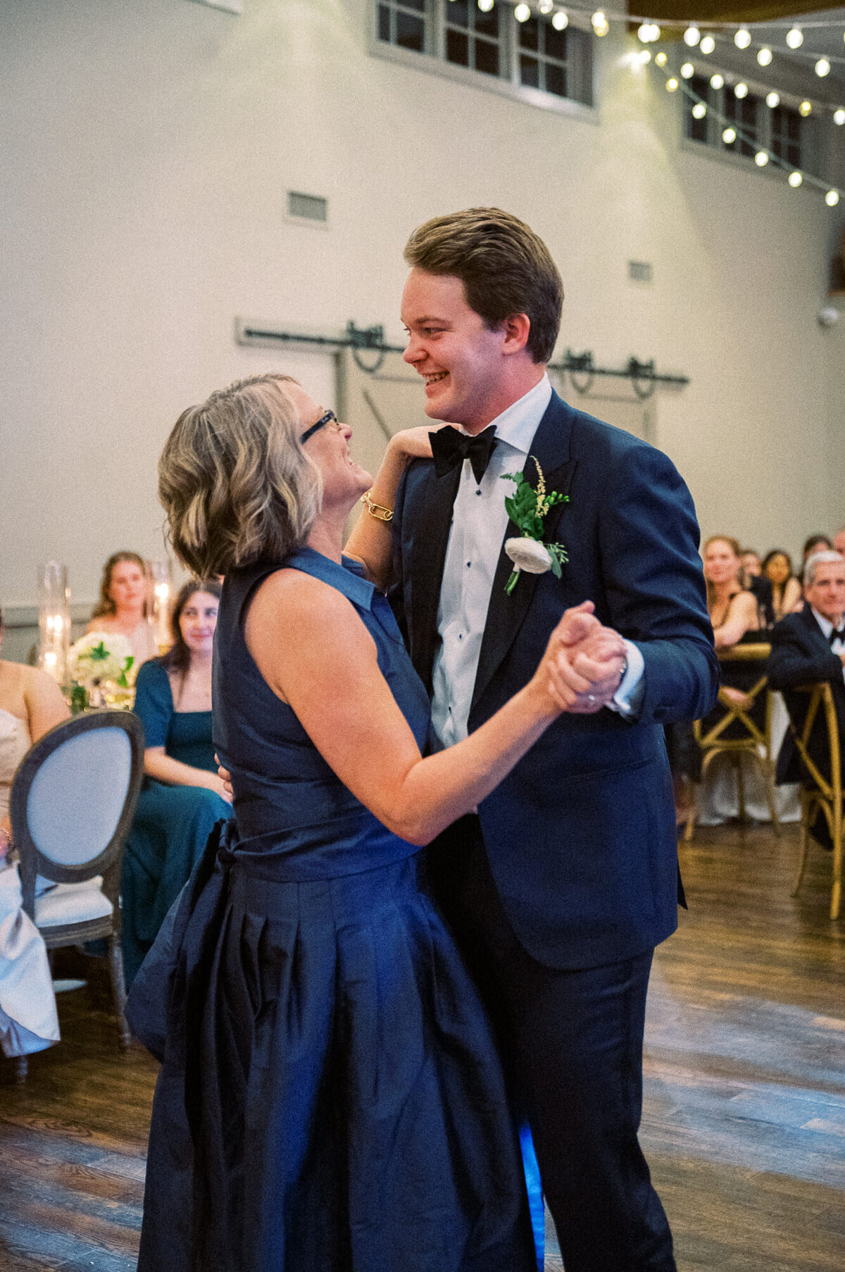 King Family Vineyards Wedding Photographer - Hunter and Sarah Photography-120