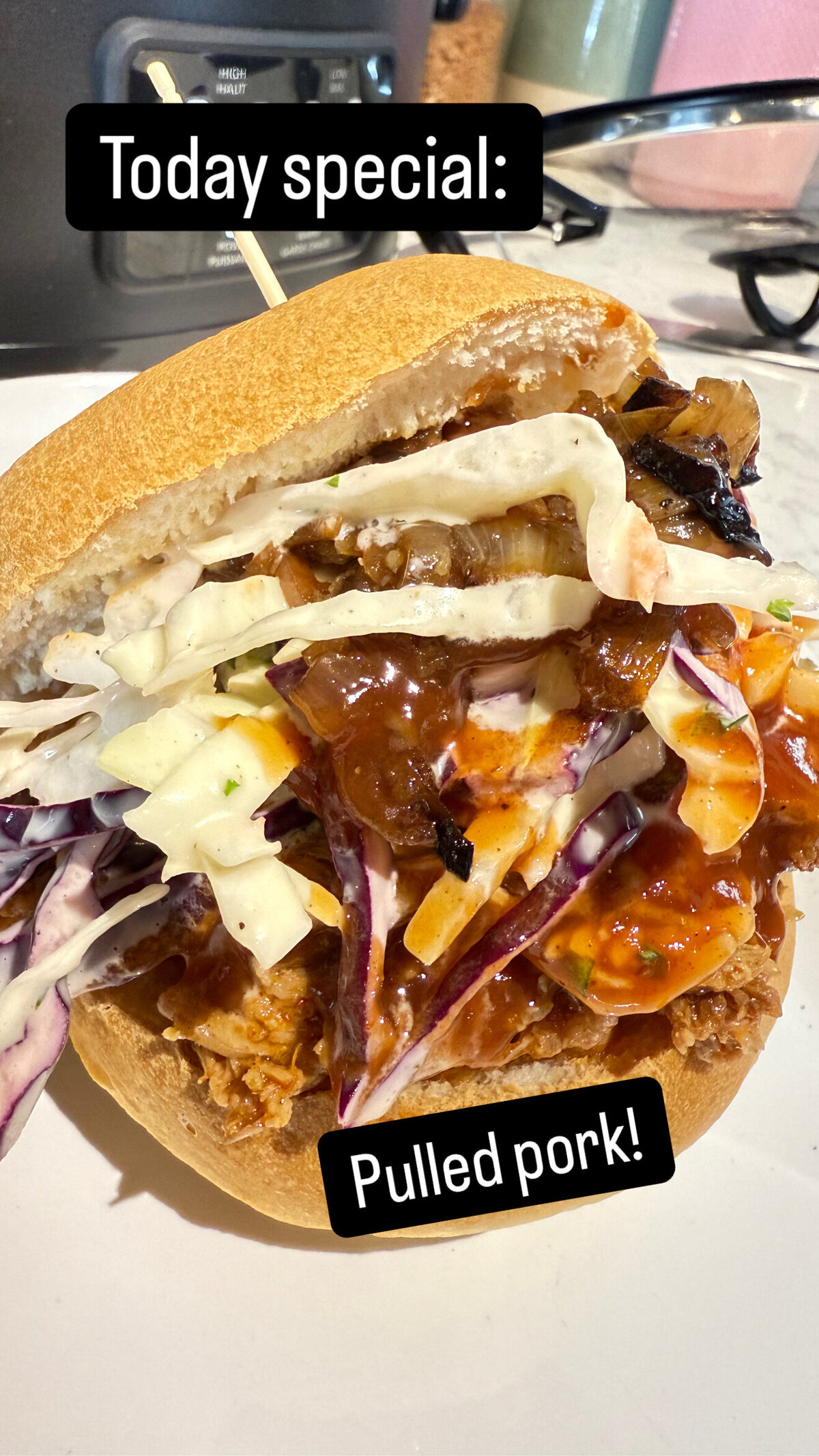 latte-art-coffee-mug-french-press