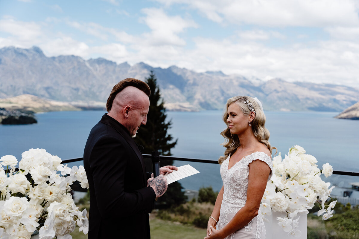 FAA_Sarah_and_Leigh_NZ_Wedding-379
