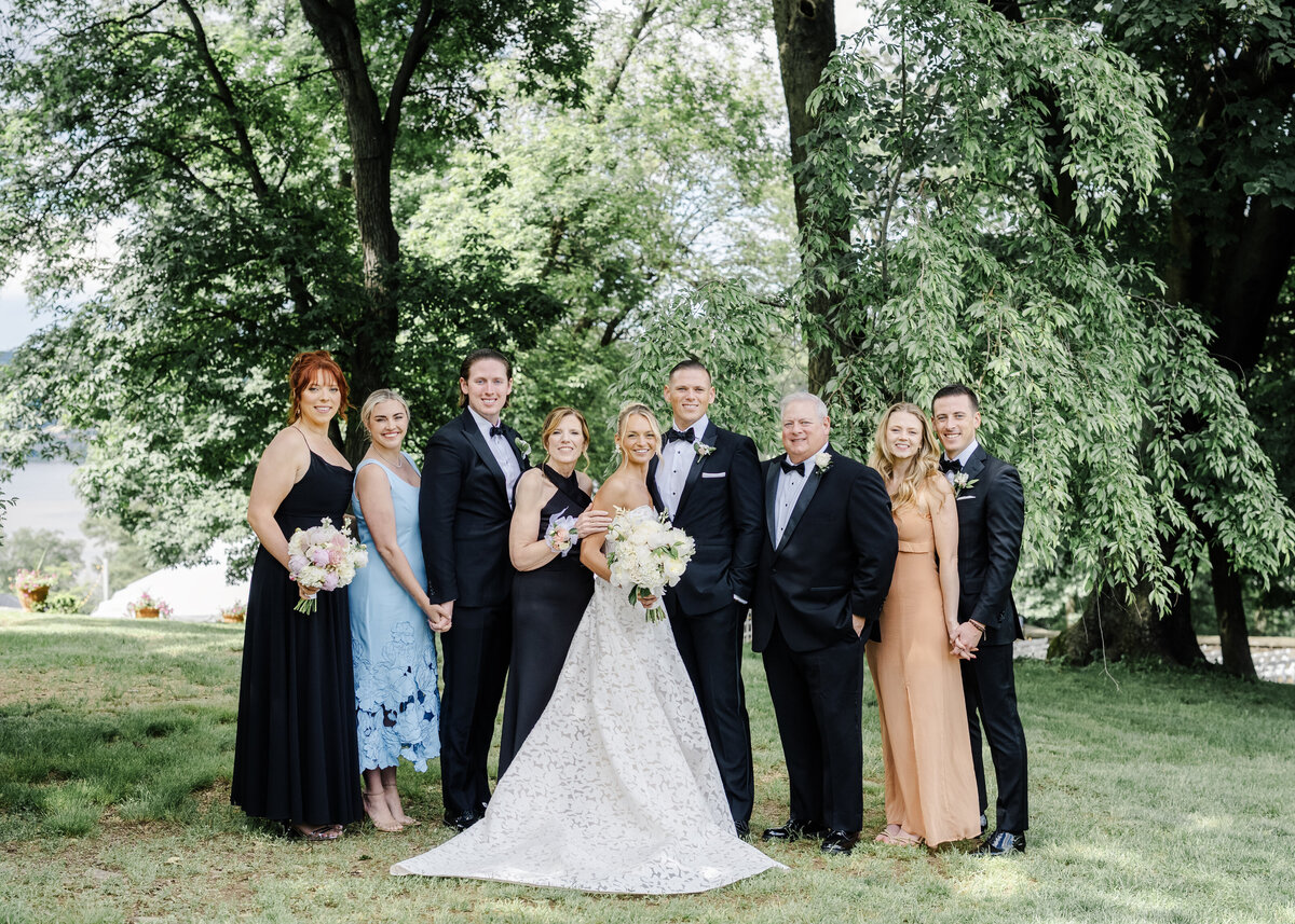 OliviaNoah_WeddingPreview073