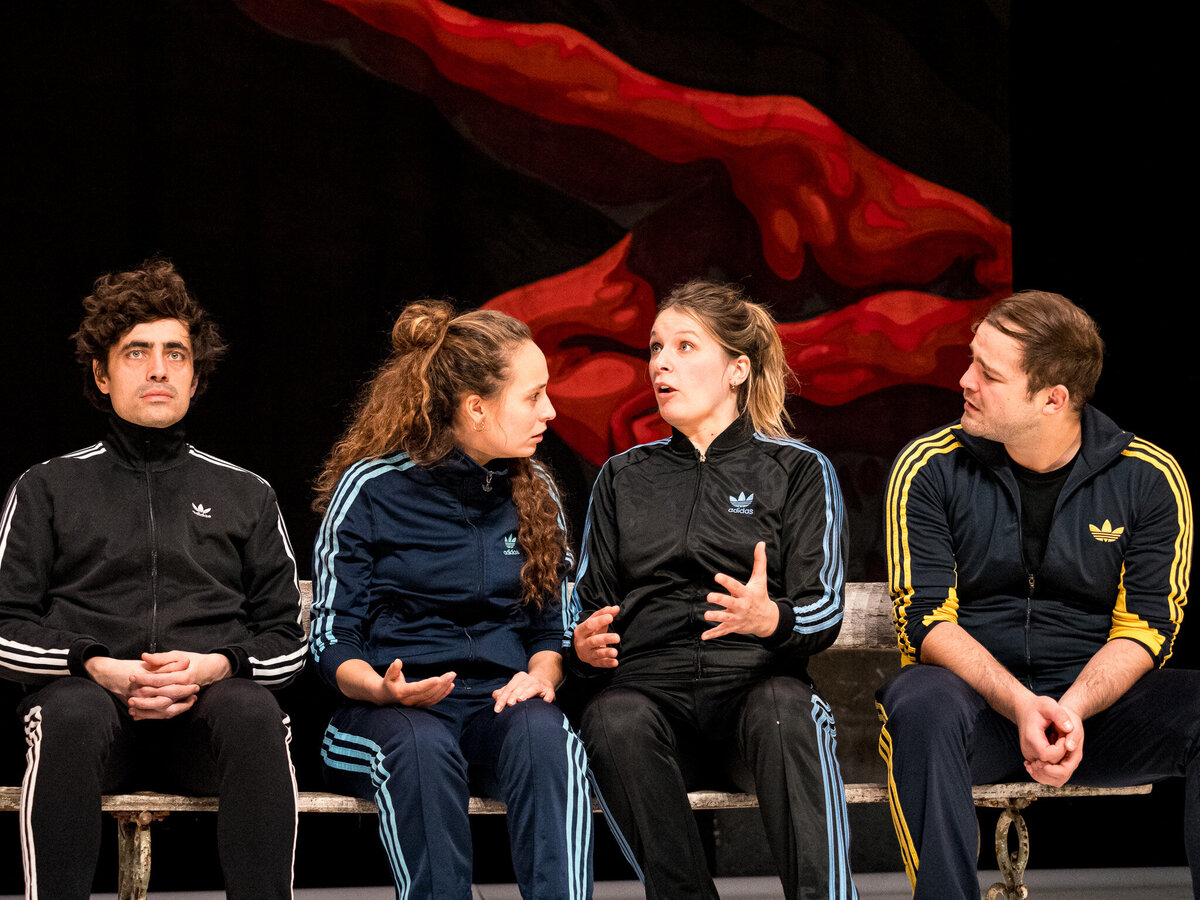 ADN Marie Mahé, Isabelle Andrzejewski, Maxime Boutéraon, Achille Reggiani ©Marie CharbonnierPB230044-2