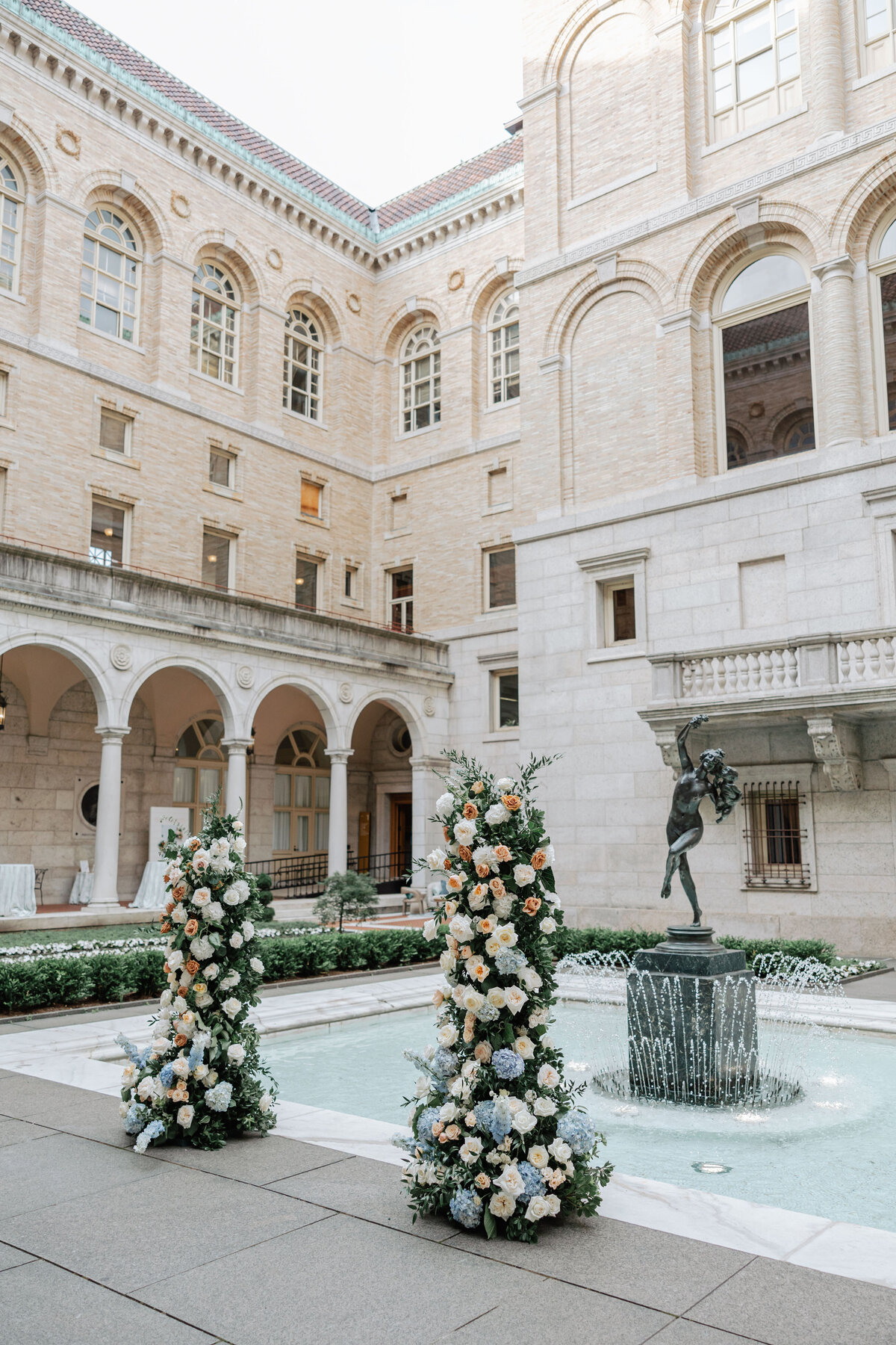 Lena Mirisola Photography Boston Massachusetts East Coast New England Wedding Engagement Photographer Inclusive Luxury LGBTQ Friendly Lena-Mirisola-Boston-Wedding-Photographer-004