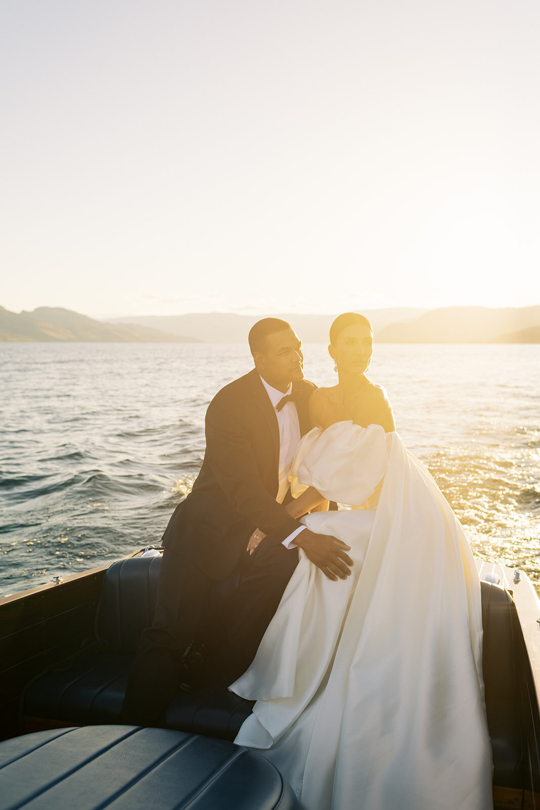 minted-photography-okanagan-kelowna-destination-wedding-photographer-wedding-château-okanagan-76