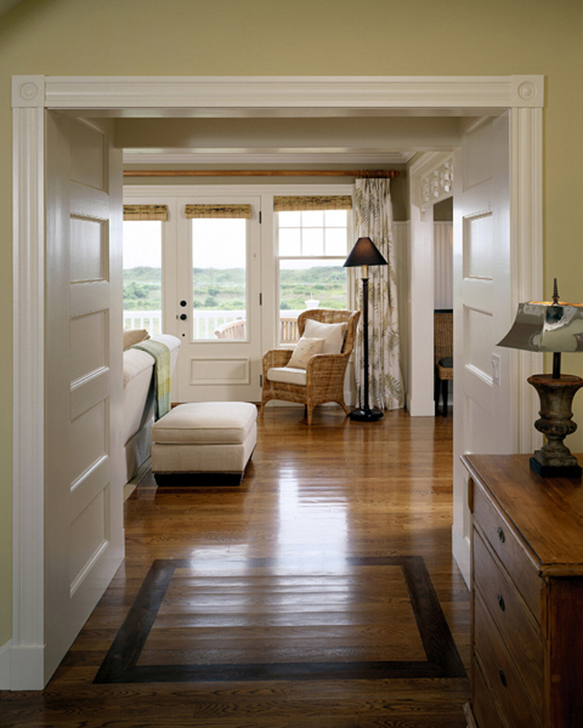 Colonial-Reproductions-South-Beach-Retreat (6)
