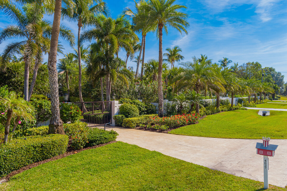 The-Beach-Nest-by-Select-Design-Center-Palm-City-Interior-Designer-095