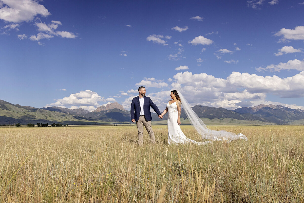 Shanna-Mae-Photography-Montana-Photographer-Montana-Weddings-Elopements-022