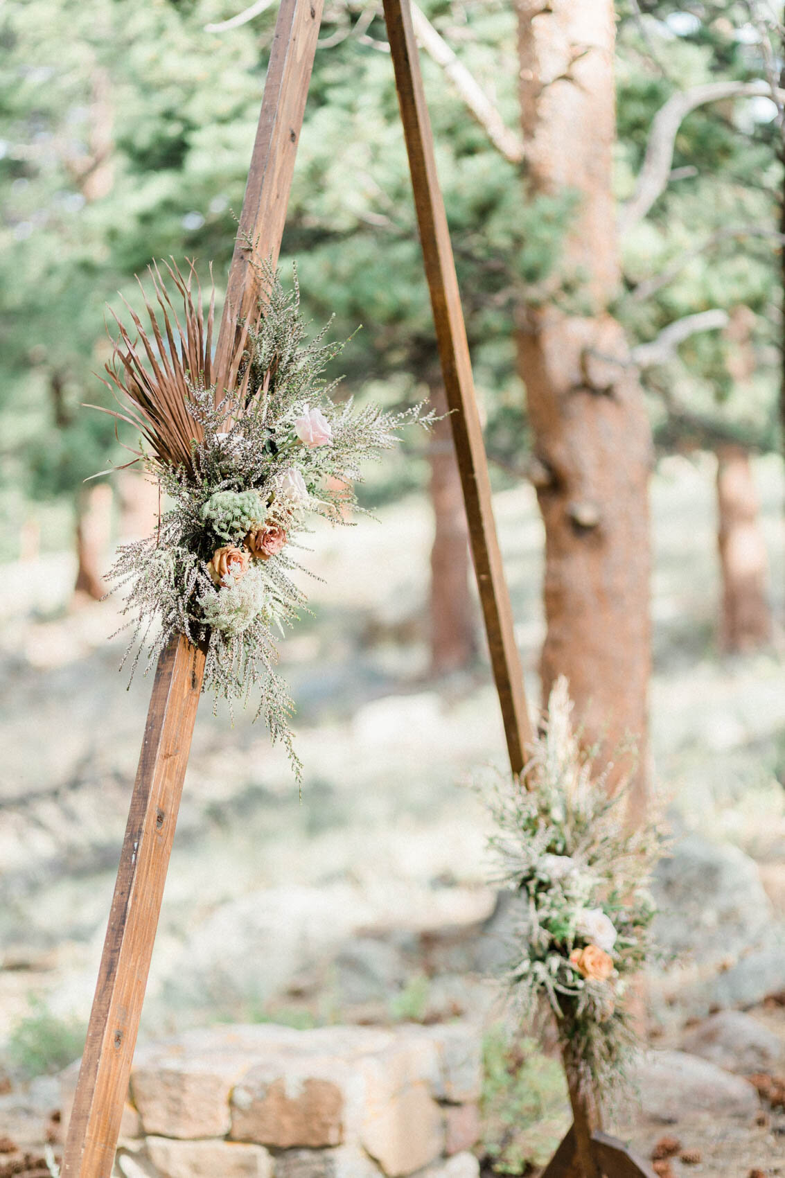 rocky_mountain_national_park_trail_ridge_road_summer_sunrise_elopement_by_colorado_wedding_photographer_diana_coulter-32