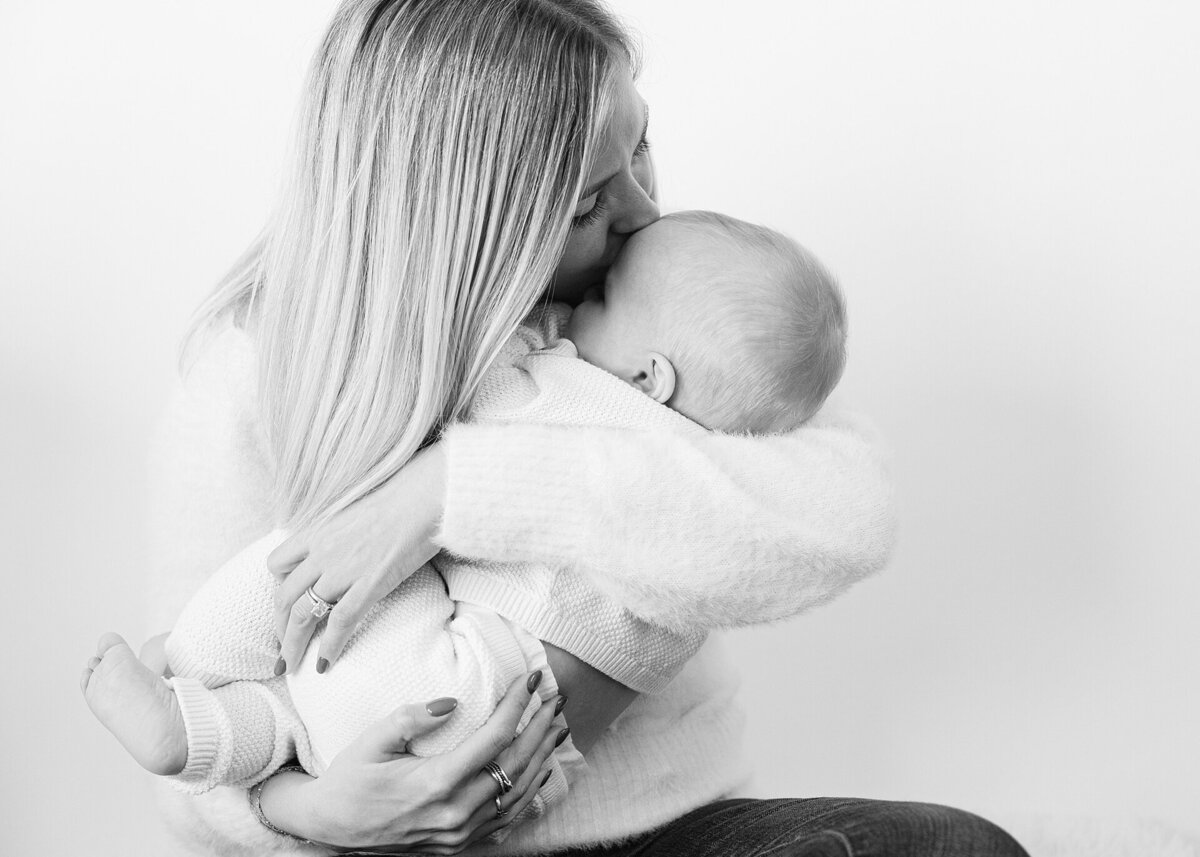newborn-photographer-boston-metro-west_0429
