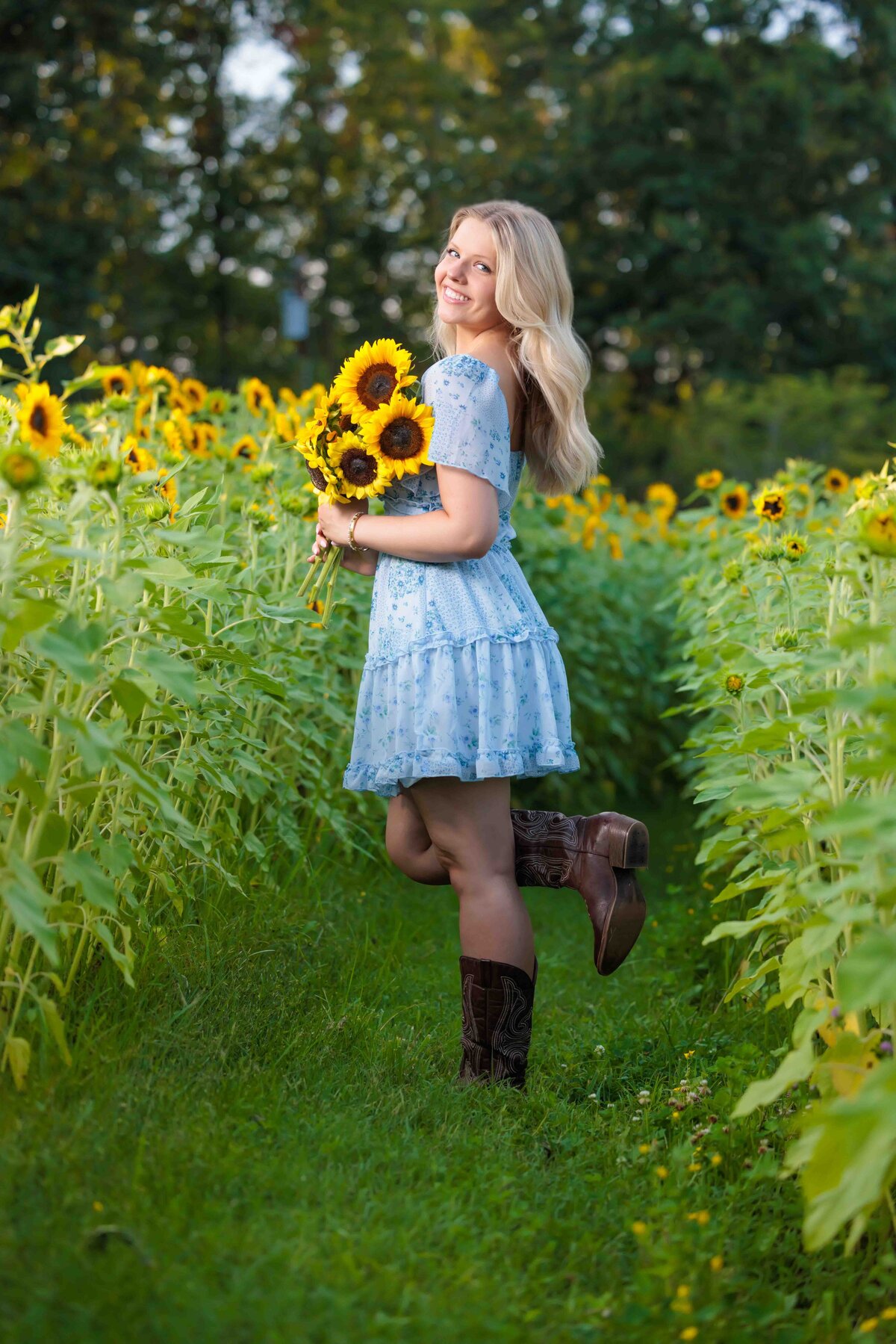 Raleigh Senior photographer