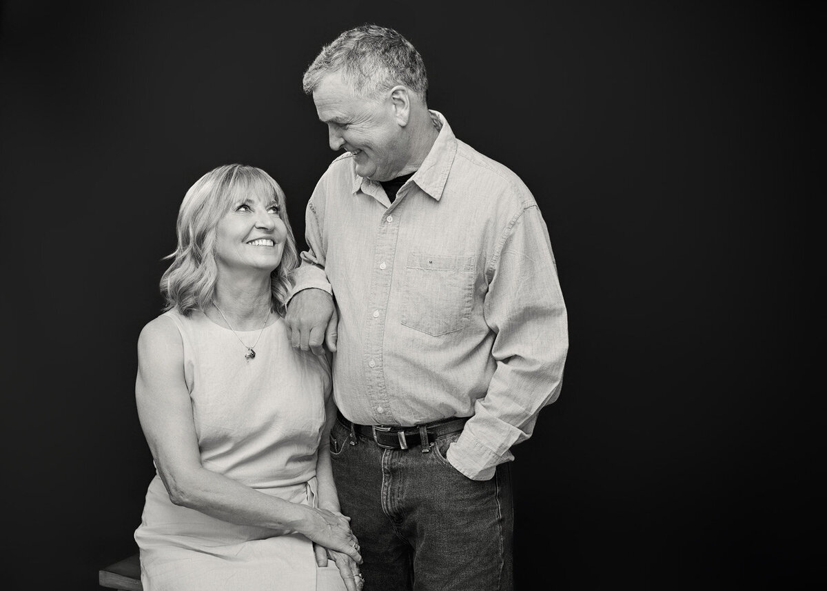 Smiling Couple in Black and White Portrait Capturing Timeless Love-86