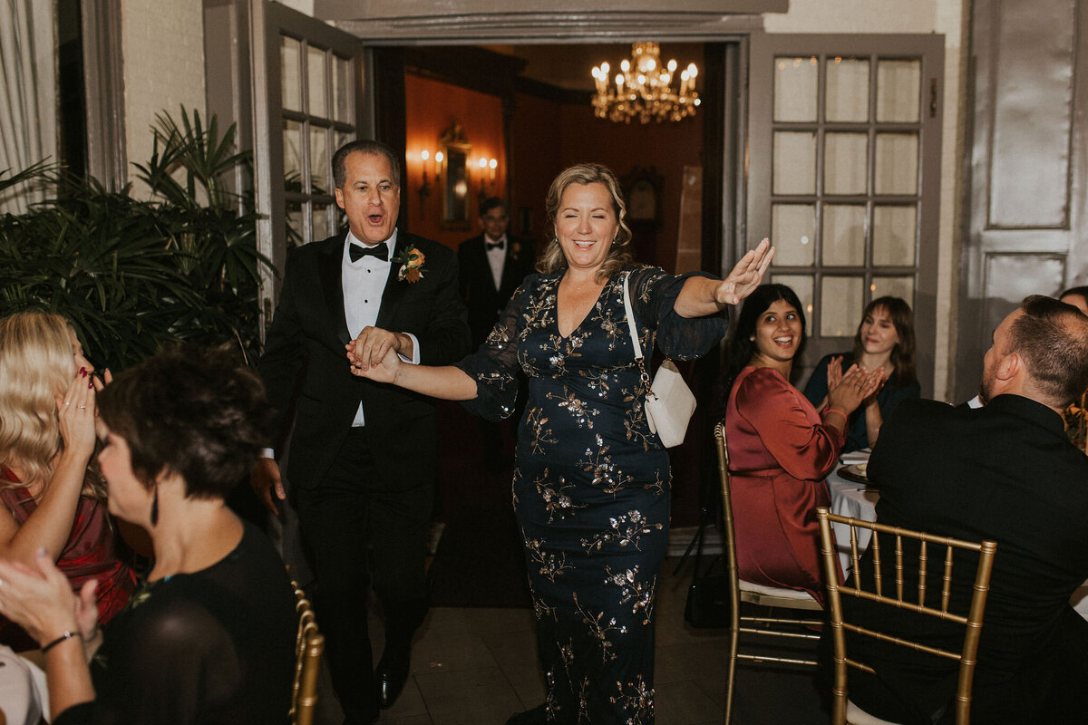WELLING-FLORES.Wedding.EngineersClub-rcptn-65