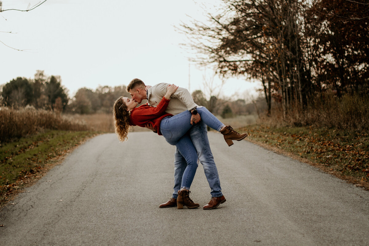 Reanna_Andrew_Engagment_PaigeRobertsonPhotography60-2